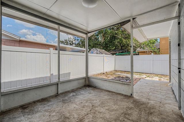 9212 SPY GLASS COURT, Tampa, FL 33615
