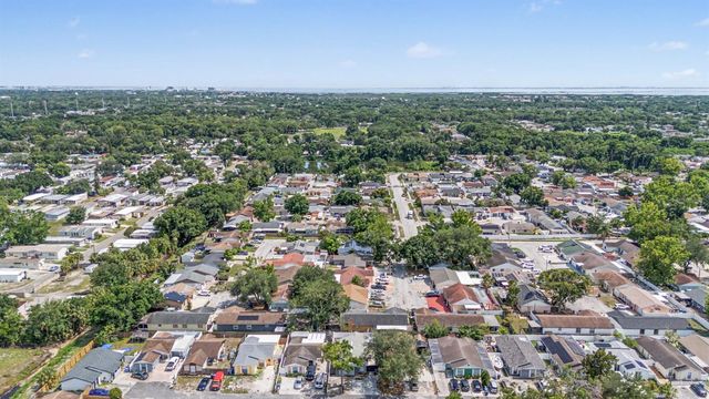 9212 SPY GLASS COURT, Tampa, FL 33615