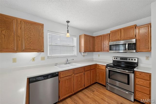 2544 Abbydale Drive, St Charles, MO 63303
