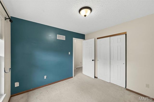 2544 Abbydale Drive, St Charles, MO 63303