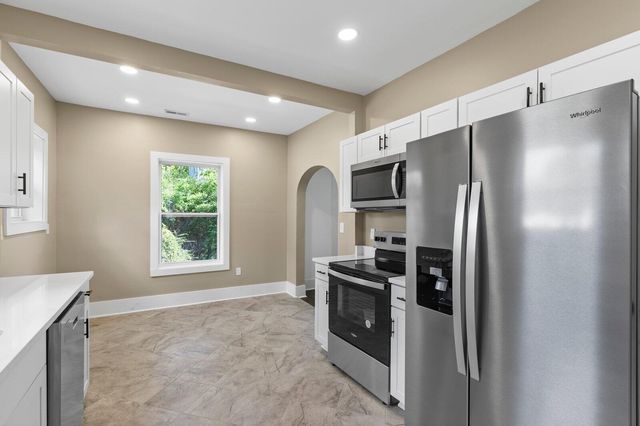 2611 Mccallie Avenue, Chattanooga, TN 37404