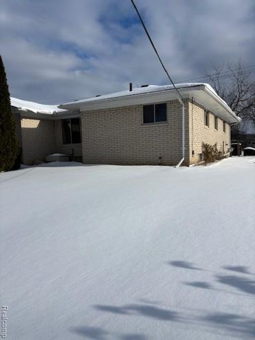 35427 Moravian Drive, Sterling Heights, MI 48312
