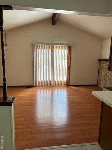 35427 Moravian Drive, Sterling Heights, MI 48312