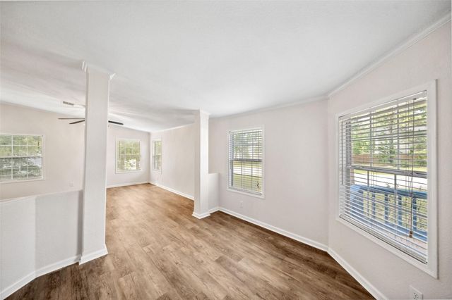 651 Cedar Point Drive, Livingston, TX 77351