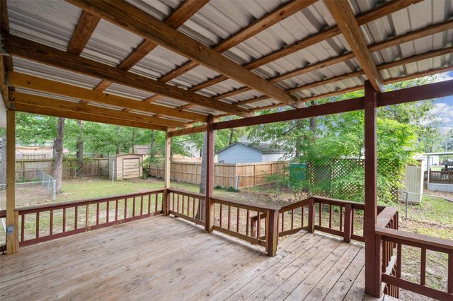 651 Cedar Point Drive, Livingston, TX 77351