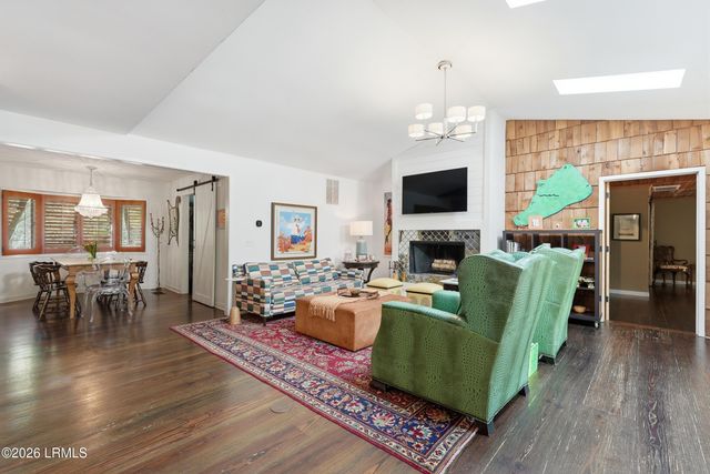 21 Mcintosh Road, Hilton Head Island, SC 29926