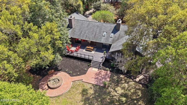 21 Mcintosh Road, Hilton Head Island, SC 29926