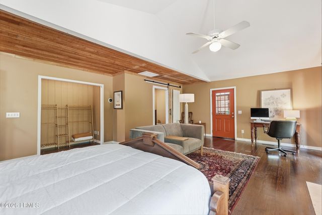 21 Mcintosh Road, Hilton Head Island, SC 29926