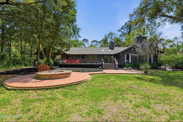 21 Mcintosh Road, Hilton Head Island, SC 29926