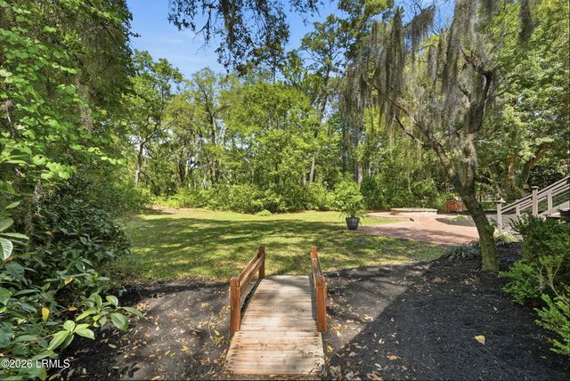 21 Mcintosh Road, Hilton Head Island, SC 29926