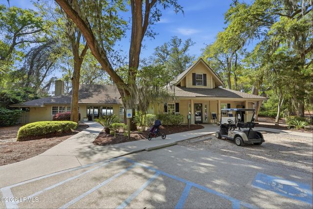 21 Mcintosh Road, Hilton Head Island, SC 29926