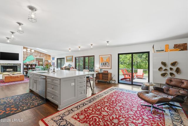21 Mcintosh Road, Hilton Head Island, SC 29926