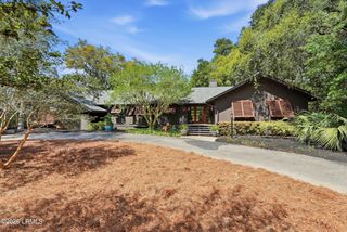 21 Mcintosh Road, Hilton Head Island, SC 29926