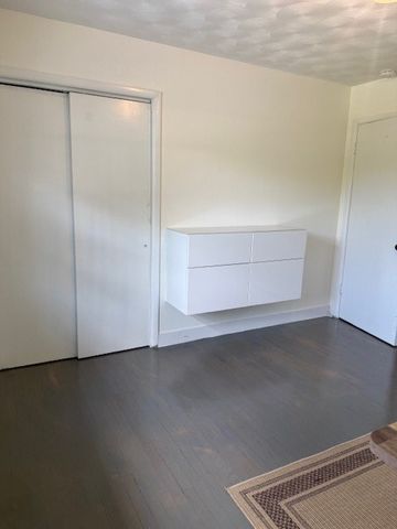 436 Degan Avenue, Lewisville, TX 75057