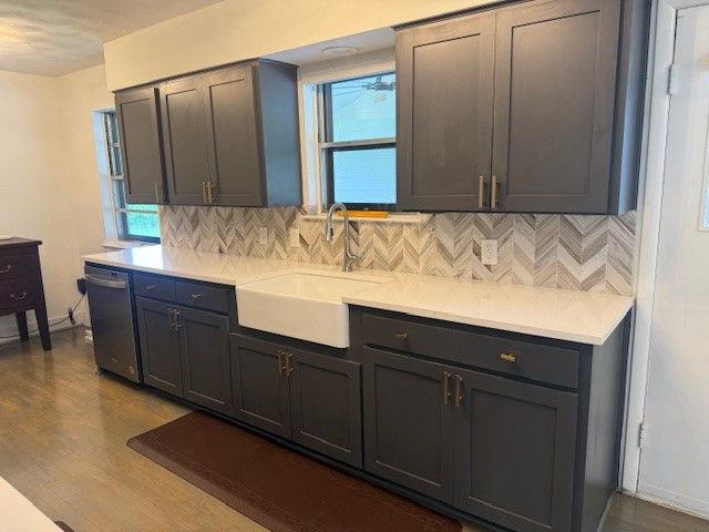 436 Degan Avenue, Lewisville, TX 75057