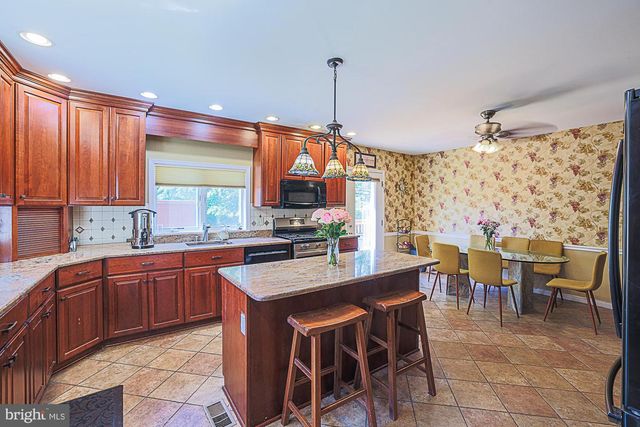 3910 LABYRINTH RD, Baltimore, MD 21215