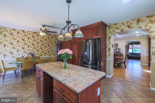 3910 LABYRINTH RD, Baltimore, MD 21215
