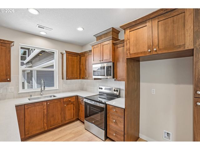 8641 Ne 136th Ave, Vancouver, WA 98682