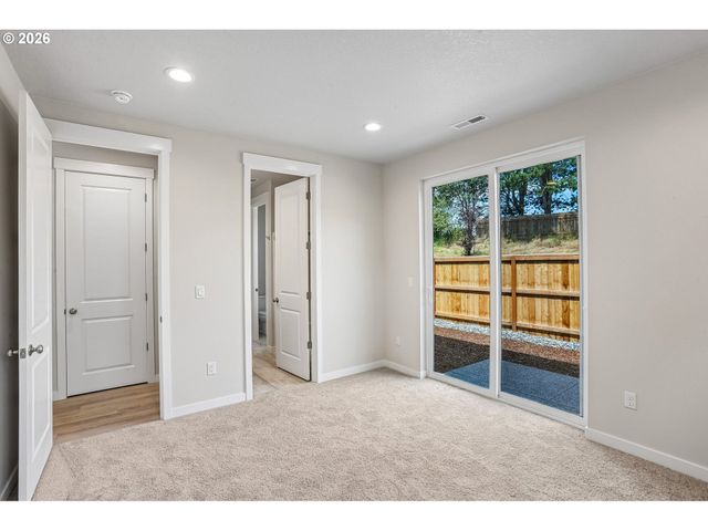 8641 Ne 136th Ave, Vancouver, WA 98682
