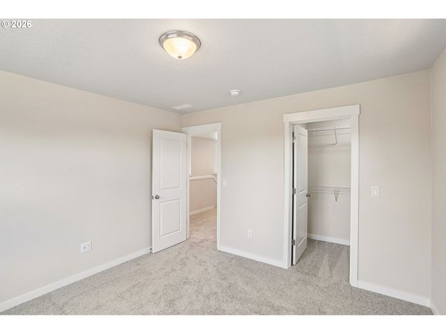 8641 Ne 136th Ave, Vancouver, WA 98682