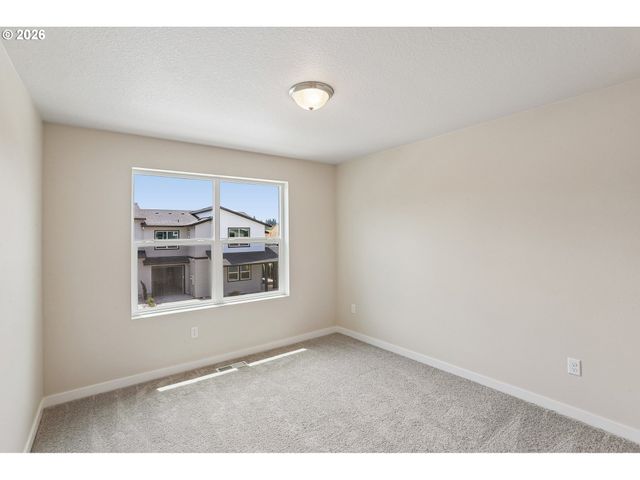 8641 Ne 136th Ave, Vancouver, WA 98682