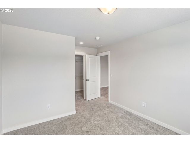 8641 Ne 136th Ave, Vancouver, WA 98682