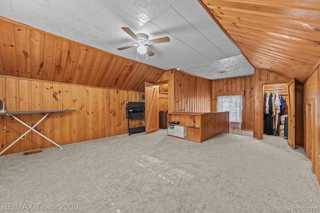 15551 Warwick Avenue, Allen Park, MI 48101