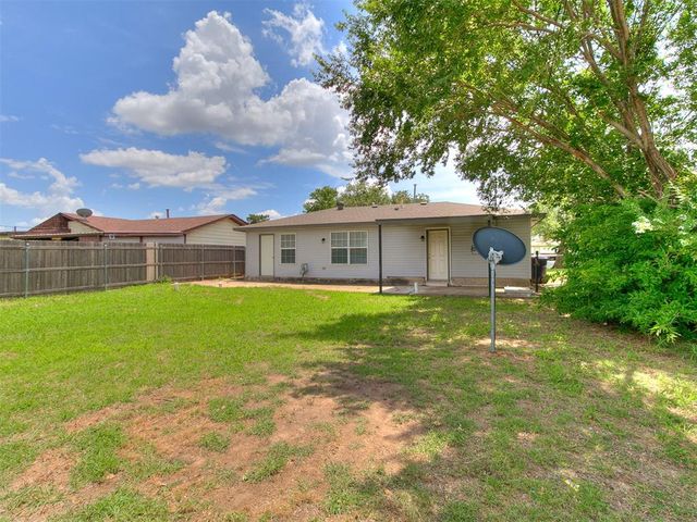 2729 SW 60th Place, Oklahoma City, OK 73159