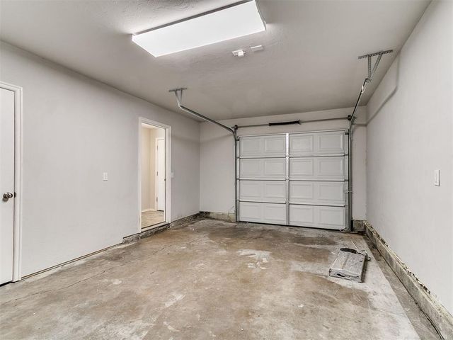 2729 SW 60th Place, Oklahoma City, OK 73159