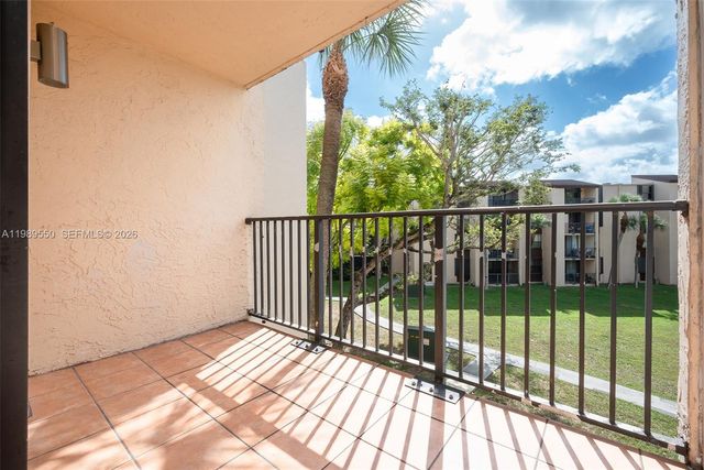 14601 N Kendall Dr 308K, Miami, FL 33186