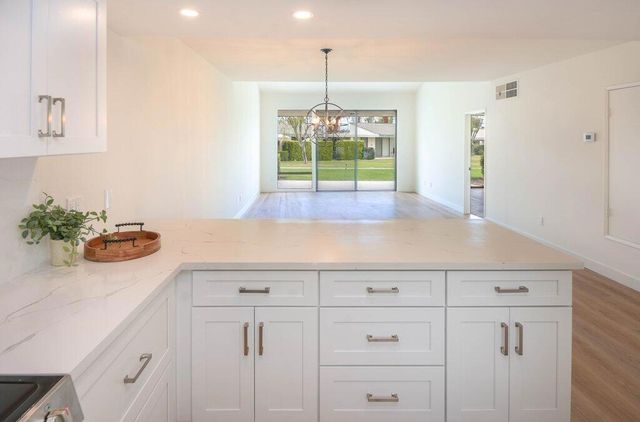 1882 E Sonora Road, Palm Springs, CA 92264