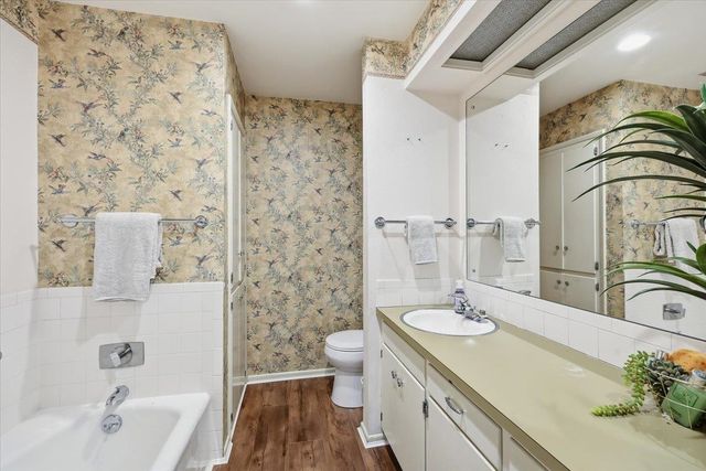 1412 W Crestwood Ct, Spokane, WA 99218