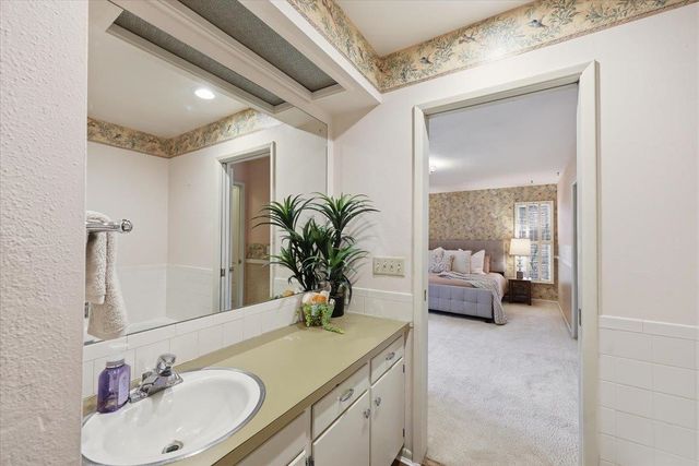 1412 W Crestwood Ct, Spokane, WA 99218