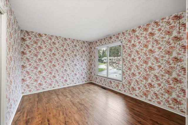 1412 W Crestwood Ct, Spokane, WA 99218