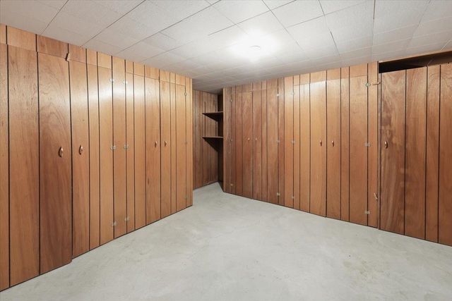 1412 W Crestwood Ct, Spokane, WA 99218