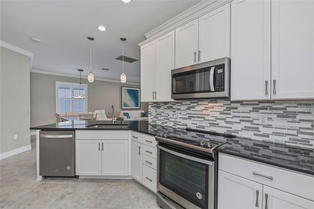 13927 VADINI STREET, Venice, FL 34293