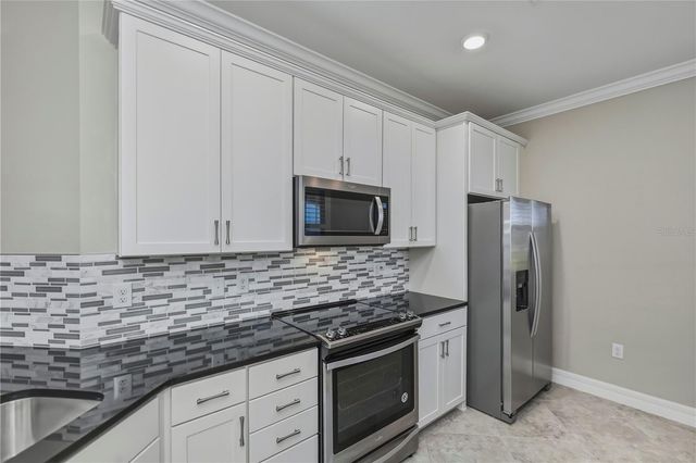 13927 VADINI STREET, Venice, FL 34293