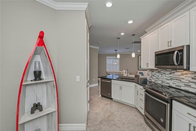 13927 VADINI STREET, Venice, FL 34293