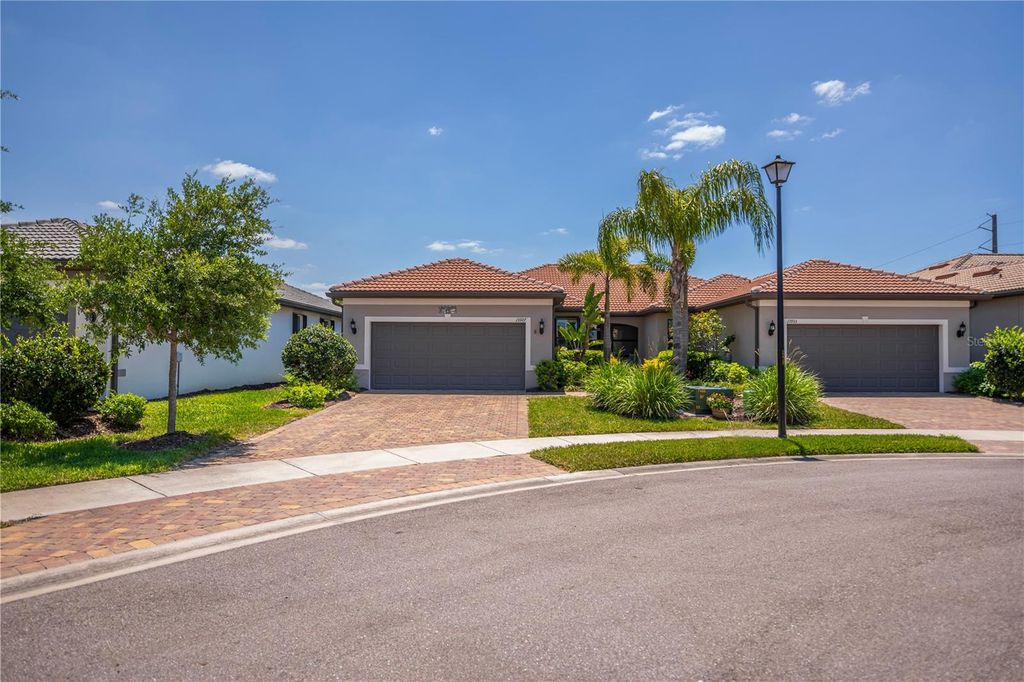 13927 VADINI STREET, Venice, FL 34293