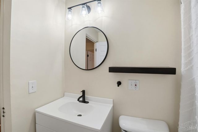 540 Morrvue Drive, Delhi Twp, OH 45238