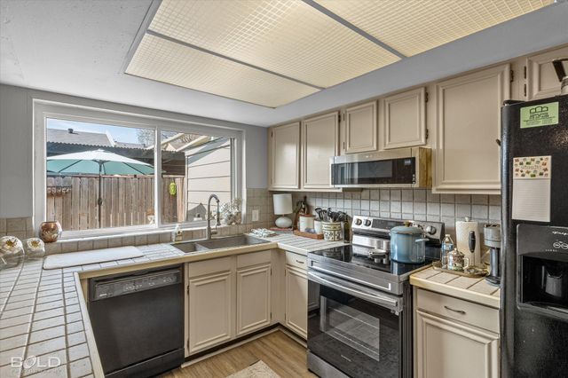 10034 Artesia Drive, Shreveport, LA 71115