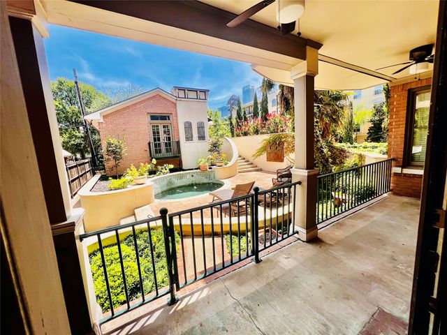 2504 State Street 2, Dallas, TX 75201