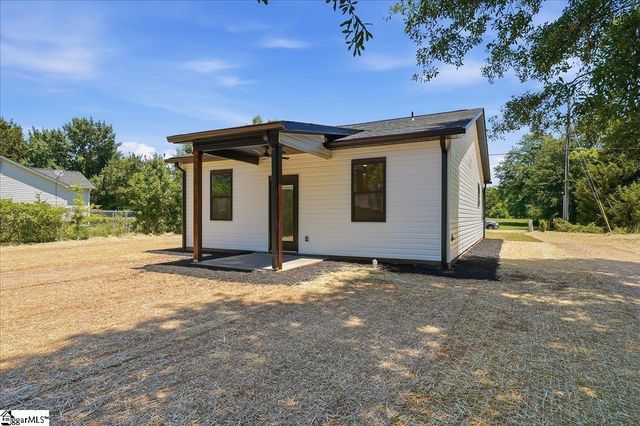 740 Mayo Road, Cowpens, SC 29330