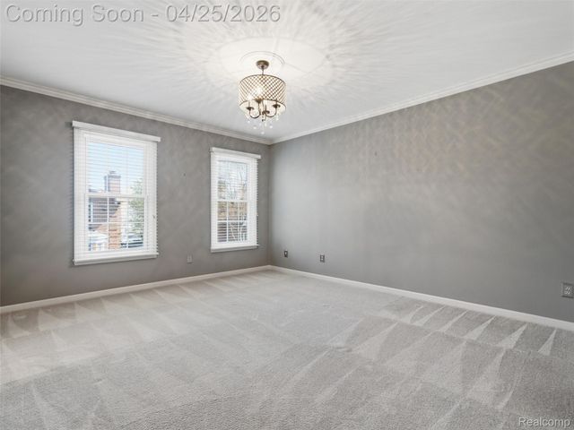 118 Windwood Pointe, St. Clair Shores, MI 48080