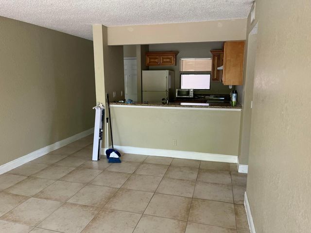 1600 Balfour Point Drive F, West Palm Beach, FL 33411