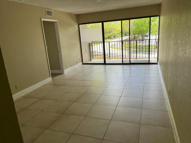 1600 Balfour Point Drive F, West Palm Beach, FL 33411