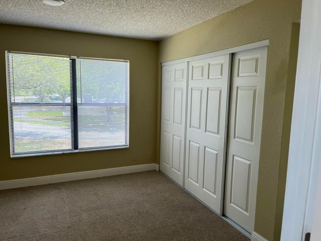 1600 Balfour Point Drive F, West Palm Beach, FL 33411