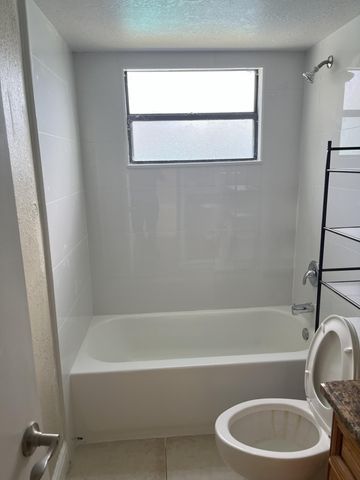 1600 Balfour Point Drive F, West Palm Beach, FL 33411