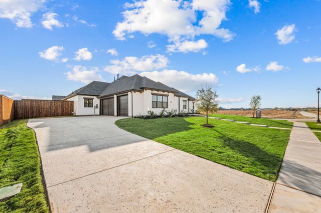 257 Oakmont Drive, Haslet, TX 76052