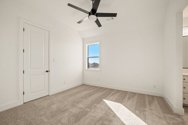 257 Oakmont Drive, Haslet, TX 76052